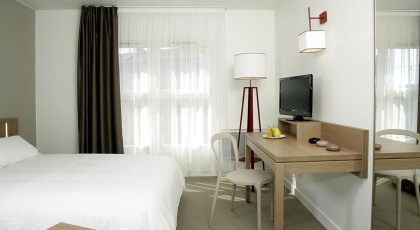 Terres De France - Appart'Hotel Quimper Bretagne מראה חיצוני תמונה