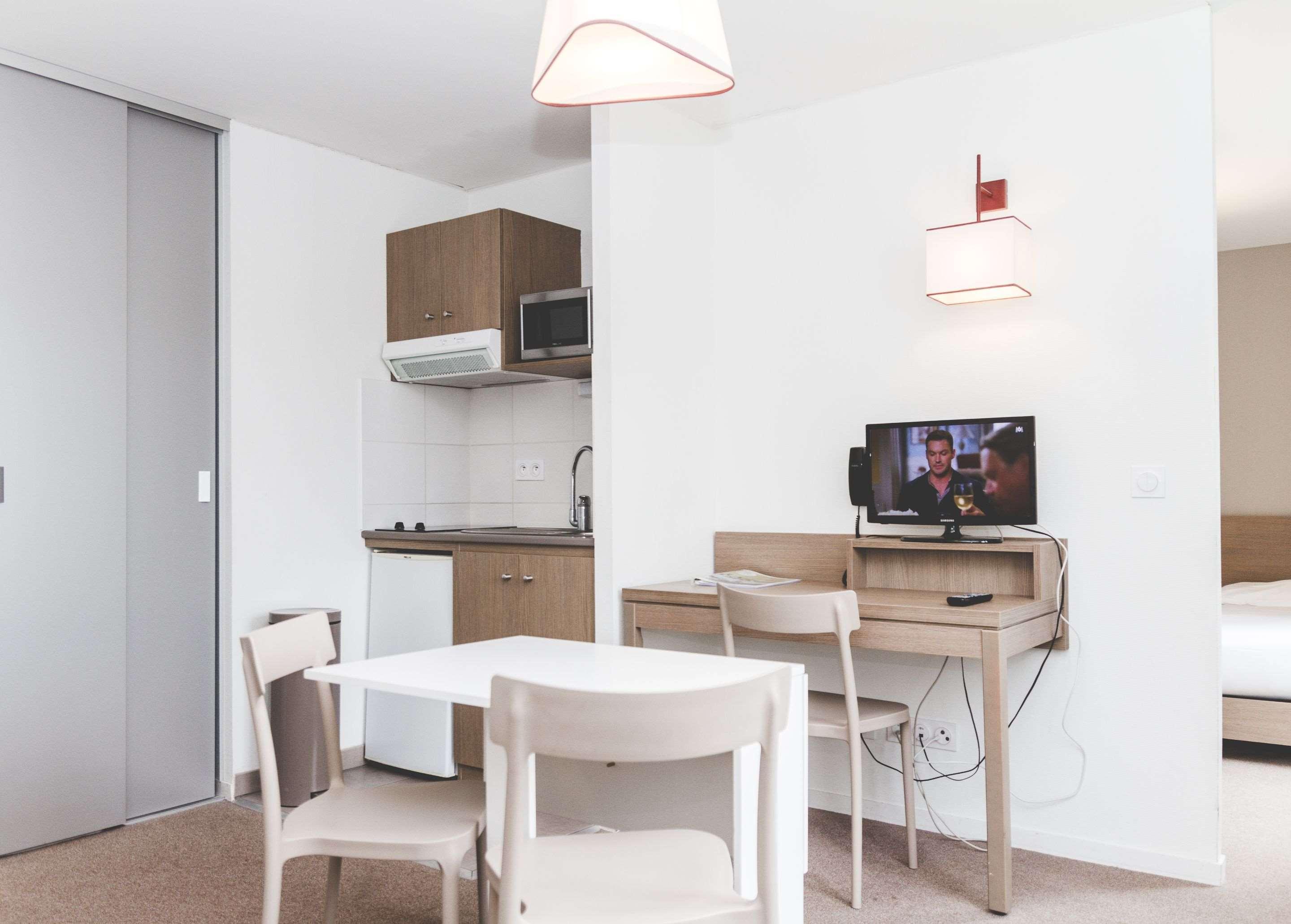 Terres De France - Appart'Hotel Quimper Bretagne מראה חיצוני תמונה