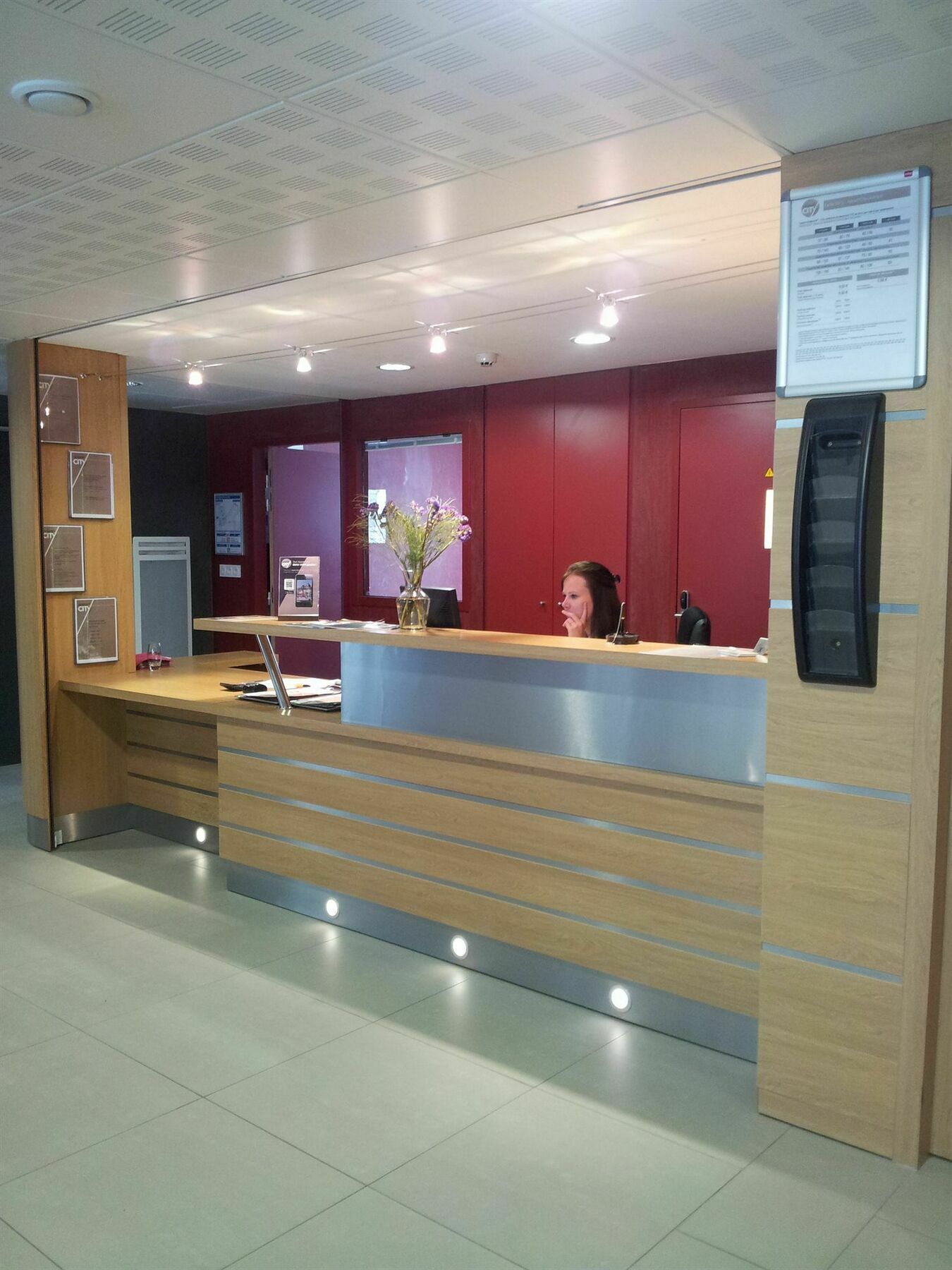 Terres De France - Appart'Hotel Quimper Bretagne מראה חיצוני תמונה